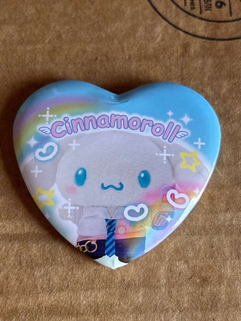 Sanrio Cinnamoroll Sparkle Heart Button